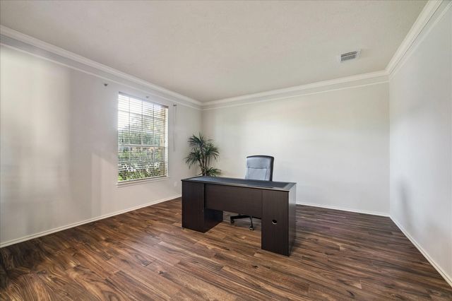 8503 Beacon Bend Lane, Pearland, TX 77008