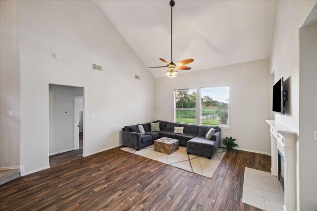 8503 Beacon Bend Lane, Pearland, TX 77008