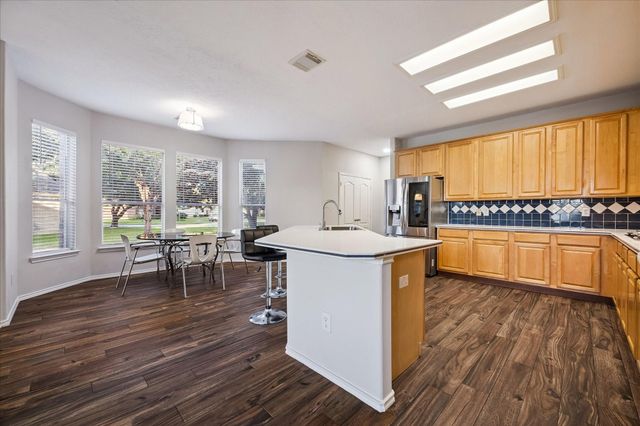 8503 Beacon Bend Lane, Pearland, TX 77008