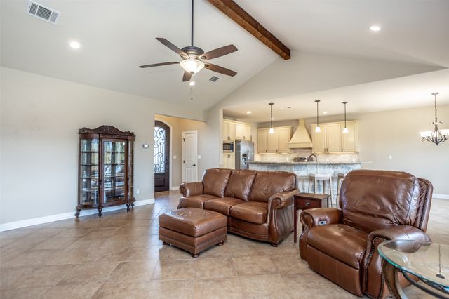 700 Mary Lee Lane, Collinsville, TX 76233