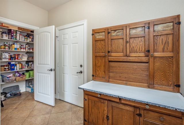 700 Mary Lee Lane, Collinsville, TX 76233