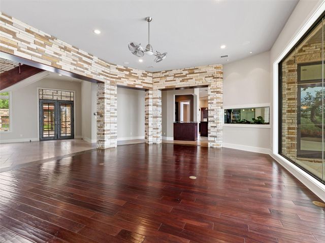 17807 Breakwater DR, Jonestown, TX 78645