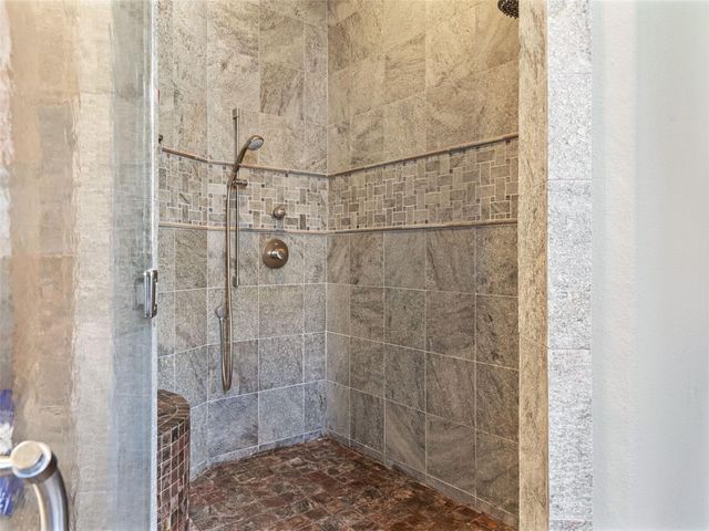 17807 Breakwater DR, Jonestown, TX 78645
