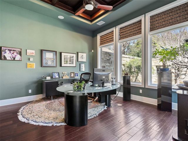 17807 Breakwater DR, Jonestown, TX 78645