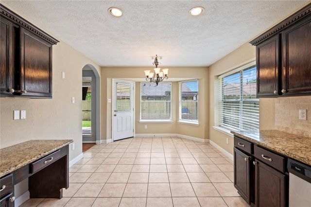 4427 Ireland Lane, Pasadena, TX 77505