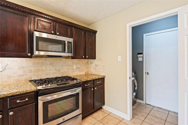 4427 Ireland Lane, Pasadena, TX 77505