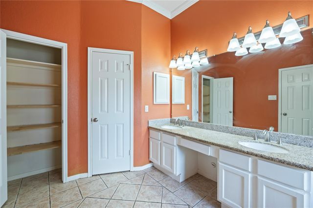 4427 Ireland Lane, Pasadena, TX 77505