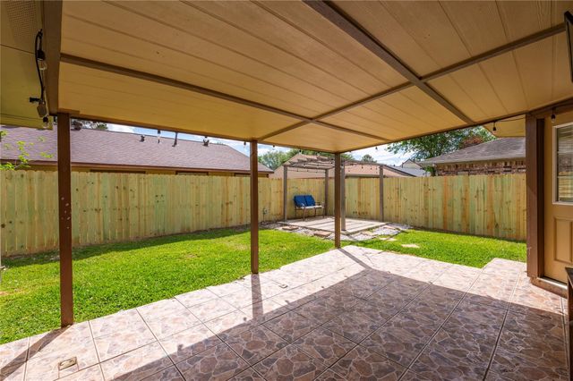 4427 Ireland Lane, Pasadena, TX 77505