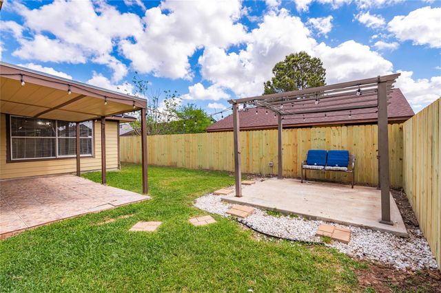 4427 Ireland Lane, Pasadena, TX 77505
