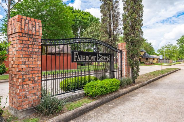 4427 Ireland Lane, Pasadena, TX 77505