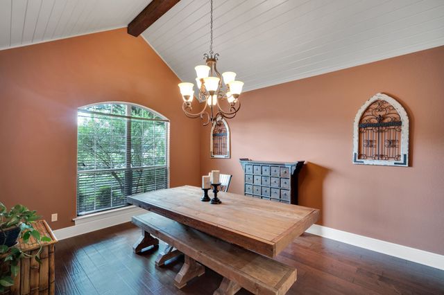 121 Sequoia Court, Midlothian, TX 76065