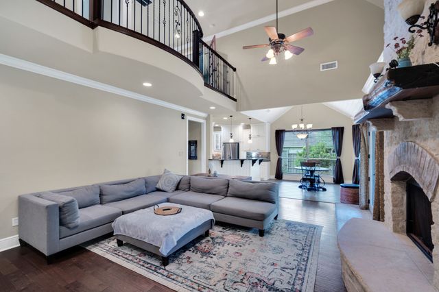 121 Sequoia Court, Midlothian, TX 76065