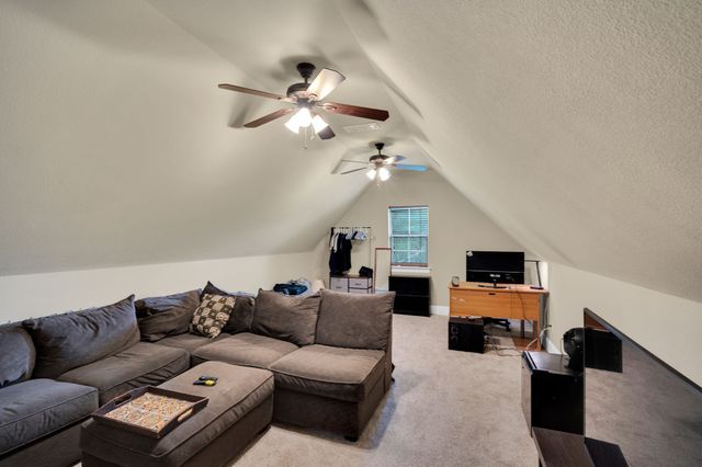 121 Sequoia Court, Midlothian, TX 76065