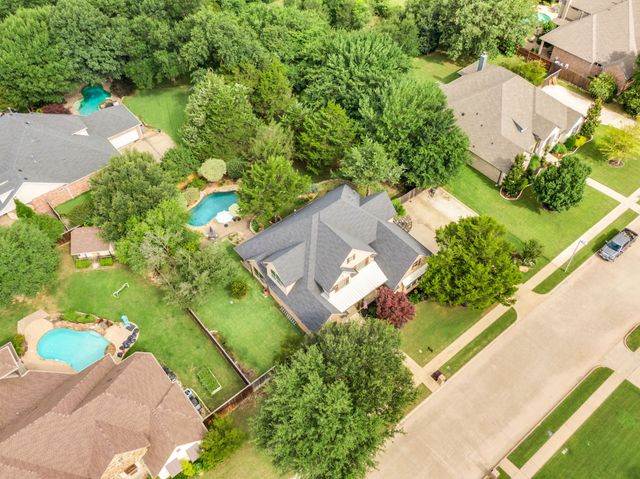 121 Sequoia Court, Midlothian, TX 76065