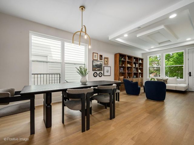 1938 N Sawyer Avenue 1, Chicago, IL 60647