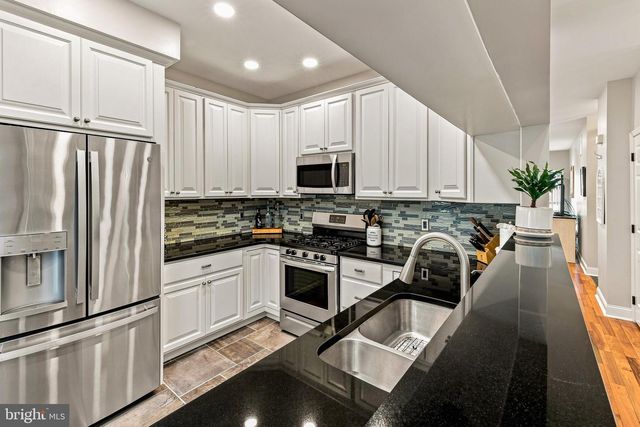 108 BRADDOCK LN, Deptford, NJ 08096