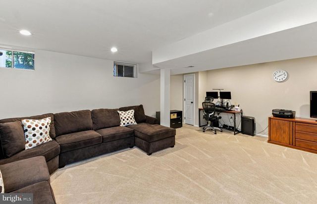 108 BRADDOCK LN, Deptford, NJ 08096