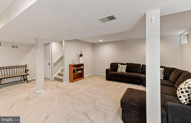 108 BRADDOCK LN, Deptford, NJ 08096