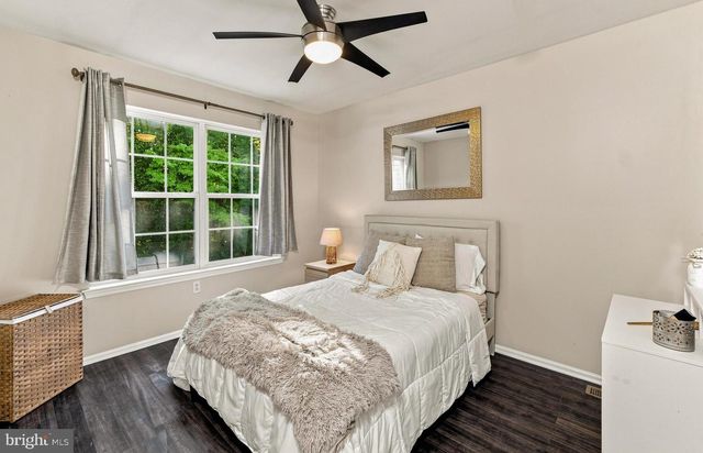 108 BRADDOCK LN, Deptford, NJ 08096