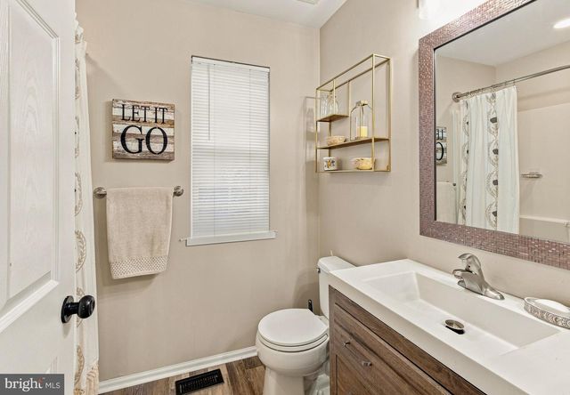 108 BRADDOCK LN, Deptford, NJ 08096