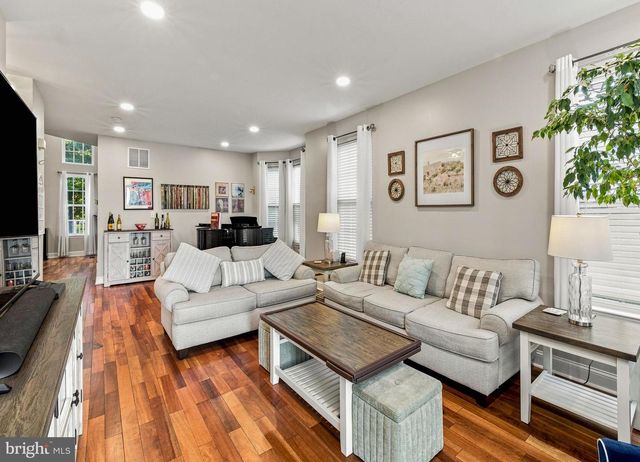 108 BRADDOCK LN, Deptford, NJ 08096