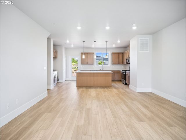 11890 Sw 176th, Beaverton, OR 97007