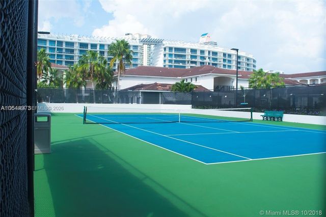 3245 NE 184th St 13201, Aventura, FL 33160