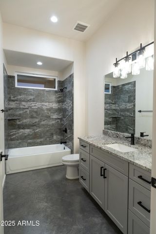 8287 S Elohyna Lane, Hereford, AZ 85615