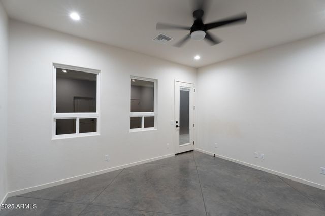 8287 S Elohyna Lane, Hereford, AZ 85615