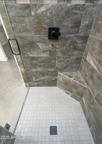 8287 S Elohyna Lane, Hereford, AZ 85615