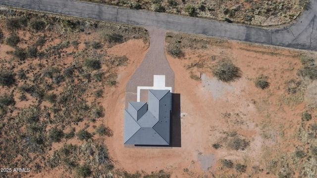 8287 S Elohyna Lane, Hereford, AZ 85615