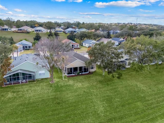 2390 CALEDONIAN STREET, Clermont, FL 34711