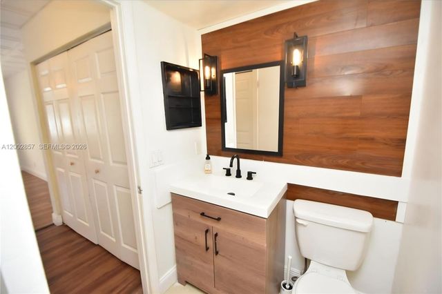 5780 Rock Island Rd 351, Tamarac, FL 33319