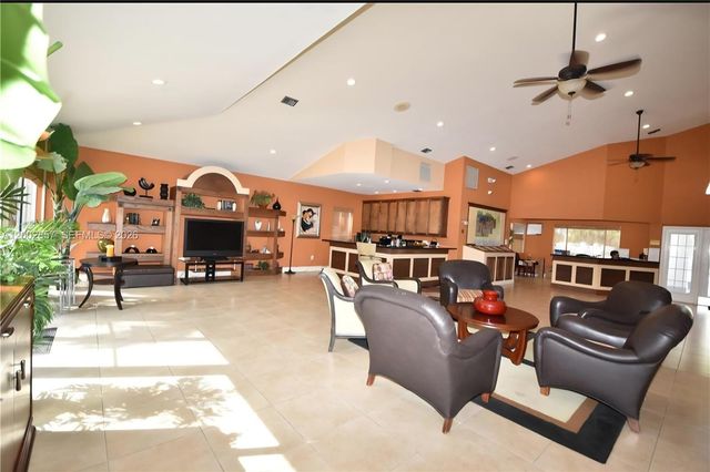 5780 Rock Island Rd 351, Tamarac, FL 33319