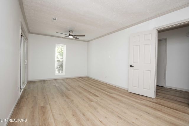 406 McConkey St, Madisonville, TN 37354