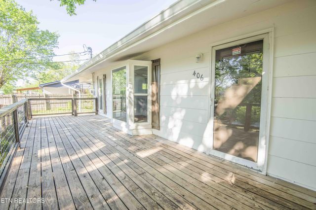 406 McConkey St, Madisonville, TN 37354