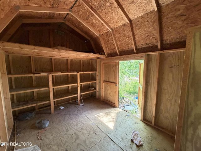 406 McConkey St, Madisonville, TN 37354