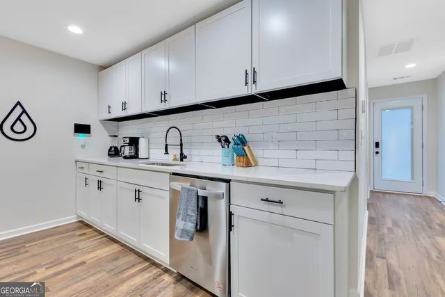 2841 Waters Road SW, Atlanta, GA 30354