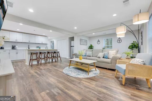 2841 Waters Road SW, Atlanta, GA 30354