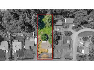 Webster Rd, Gladstone, OR 97027