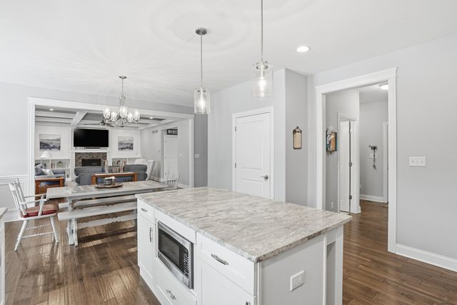 1983 Franklin Drive, Crown Point, IN 46307