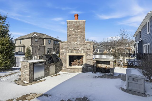 1983 Franklin Drive, Crown Point, IN 46307