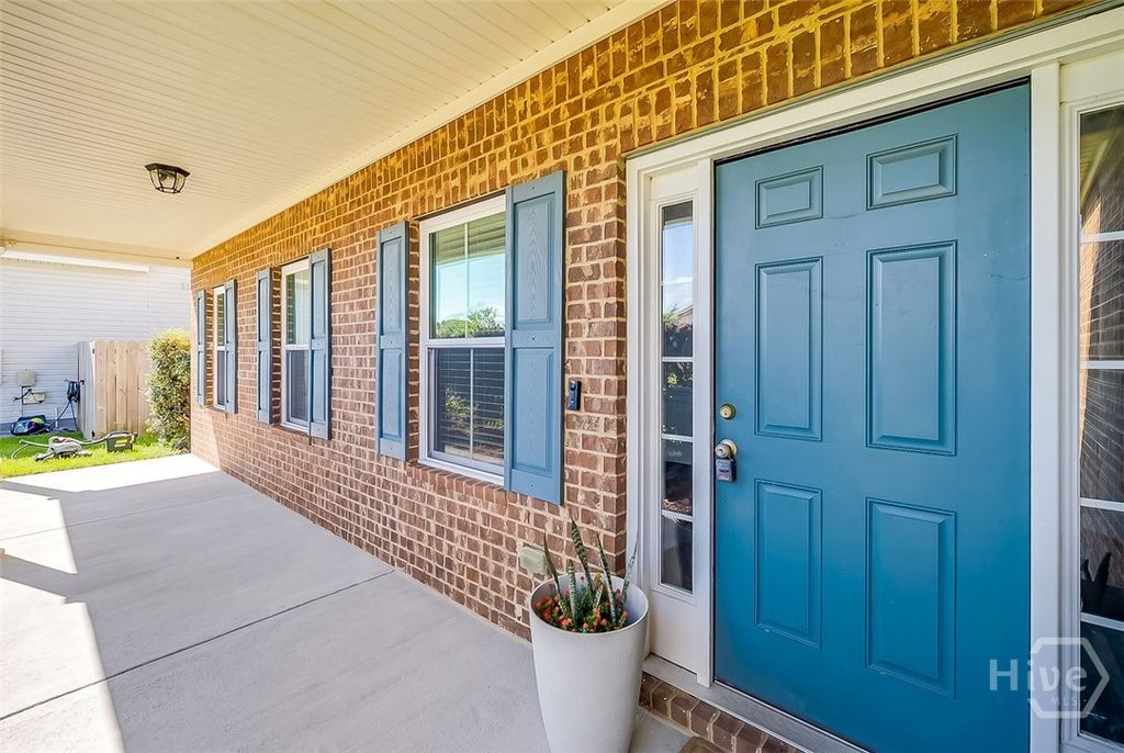 Image 5 of property listing at 105 Aquaduct, Rincon, GA 31326