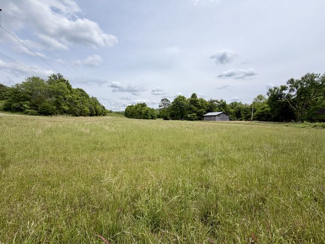 4190 Fattybread Branch Rd, Williamsport, TN 38487
