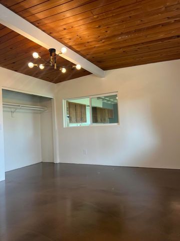 2894 Orchard Home Drive, Medford, OR 97501