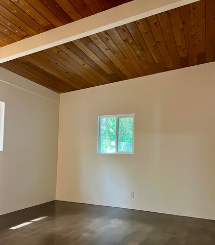 2894 Orchard Home Drive, Medford, OR 97501