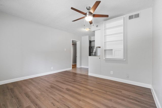 1010 W 23rd ST 4, Austin, TX 78705