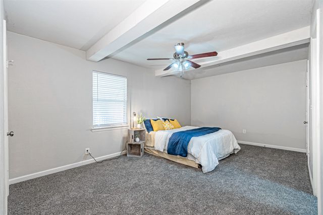 1612 Warren Lane, Fort Worth, TX 76112