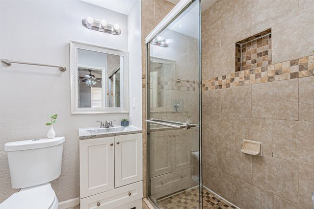 1612 Warren Lane, Fort Worth, TX 76112