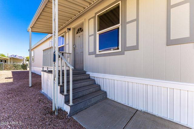 2200 N DELAWARE Drive 69, Apache Junction, AZ 85120